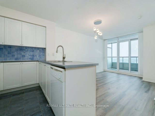 1906 - 60 Brian Harrison Way