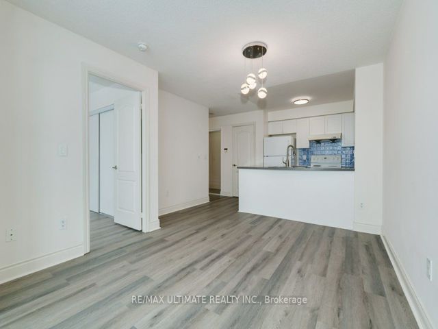 1906 - 60 Brian Harrison Way