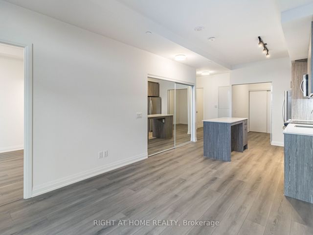 314 - 286 Main St