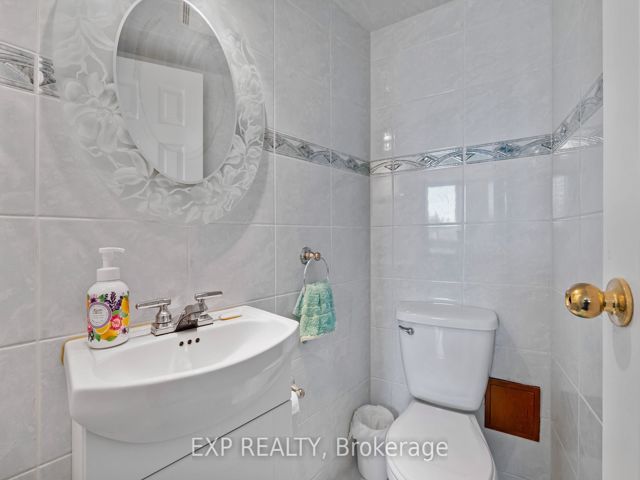 411 - 121 Trudelle St N