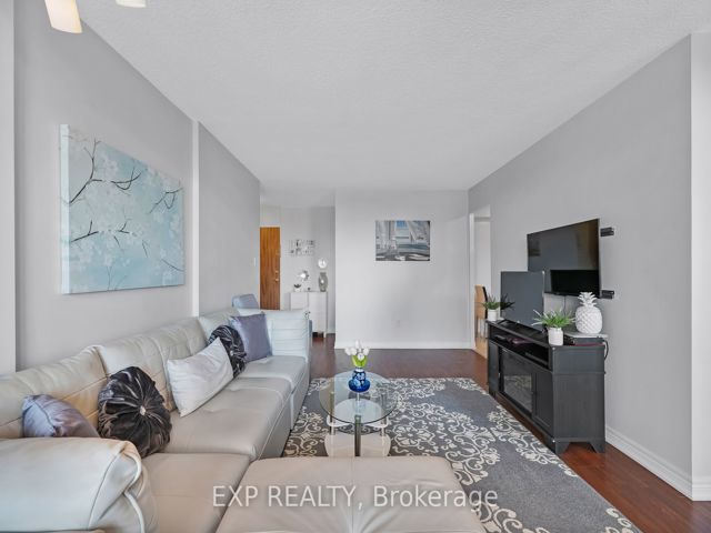411 - 121 Trudelle St N