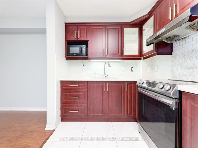 205 - 5225 Finch Ave E