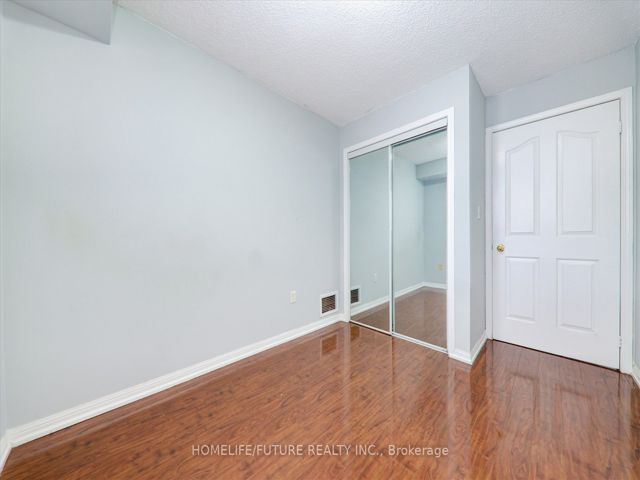 205 - 5225 Finch Ave E
