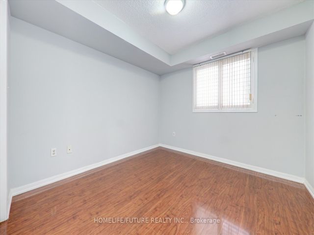 205 - 5225 Finch Ave E