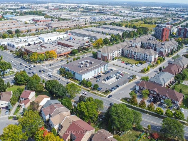 205 - 5225 Finch Ave E