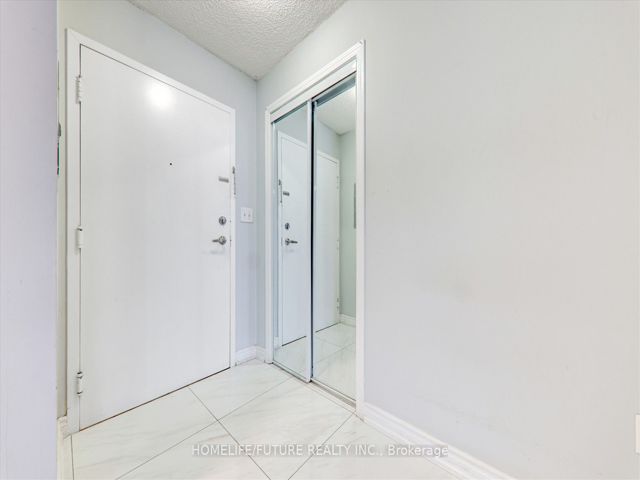205 - 5225 Finch Ave E