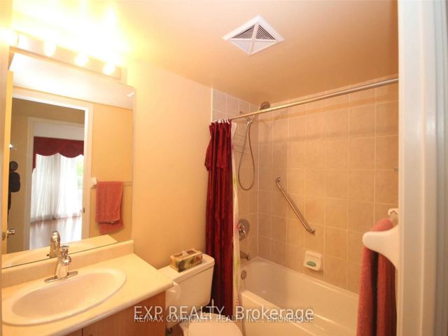619 - 3650 Kingston Rd