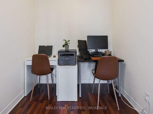 408 - 60 Fairfax Cres