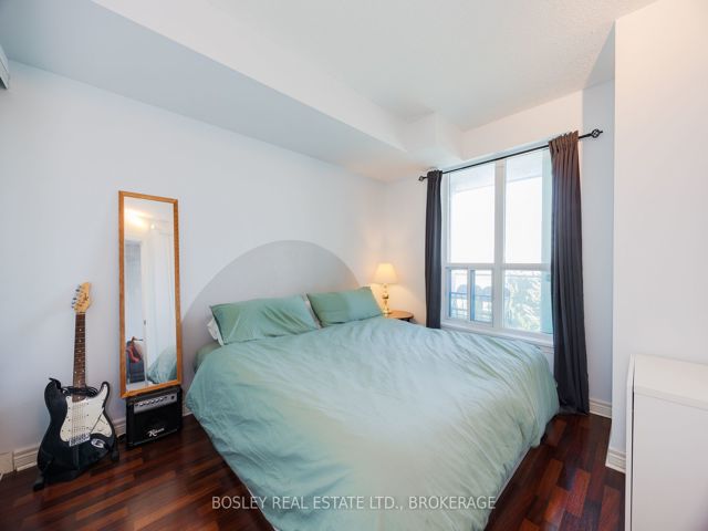 408 - 60 Fairfax Cres