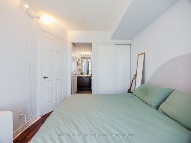408 - 60 Fairfax Cres