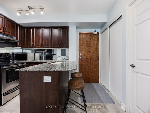 408 - 60 Fairfax Cres