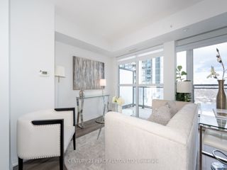 704 - 30 Meadowglen Pl