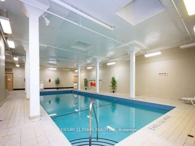 907 - 301 Prudential Dr