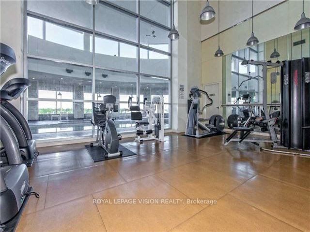 3016 - 36 Lee Centre Dr