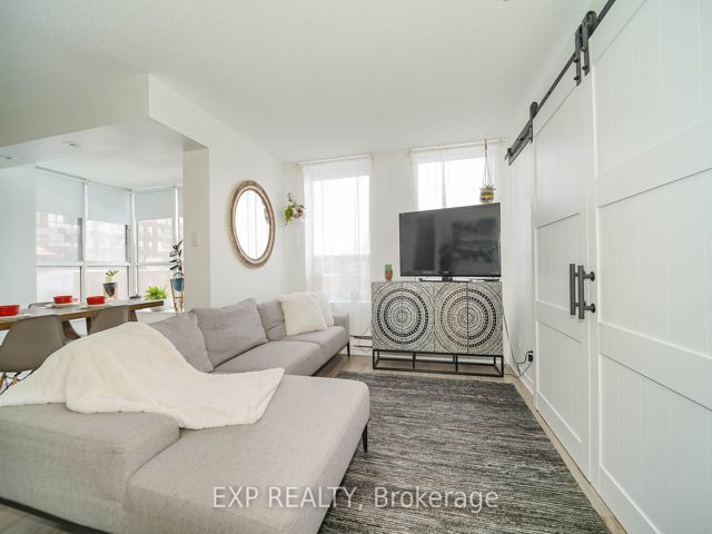 313 - 330 Mccowan Rd