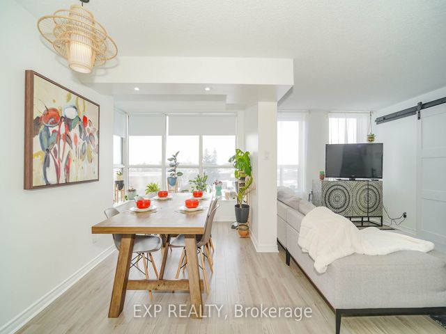 313 - 330 Mccowan Rd