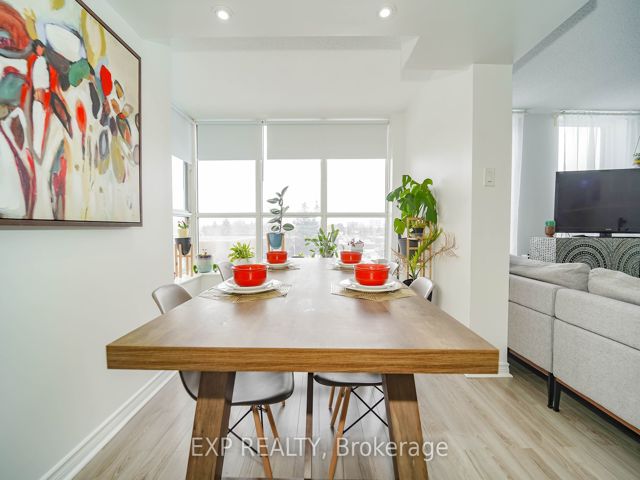 313 - 330 Mccowan Rd
