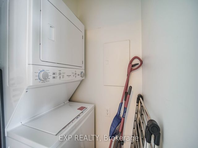 313 - 330 Mccowan Rd