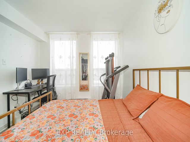 313 - 330 Mccowan Rd