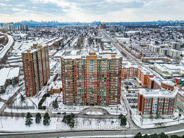 313 - 330 Mccowan Rd
