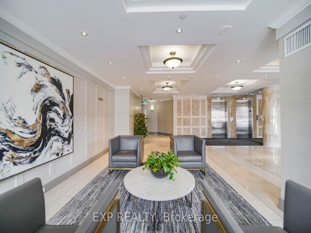 313 - 330 Mccowan Rd