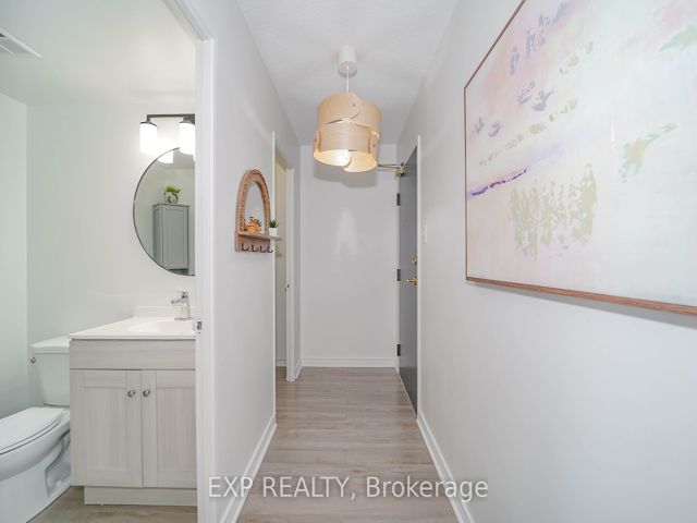 313 - 330 Mccowan Rd