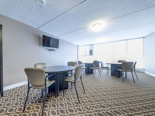 103 - 2 Glamorgan Ave