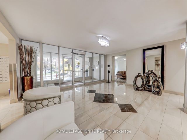 103 - 2 Glamorgan Ave
