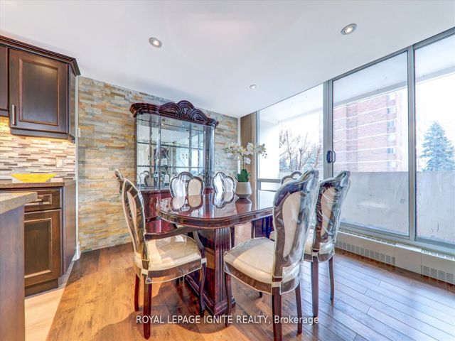 103 - 2 Glamorgan Ave