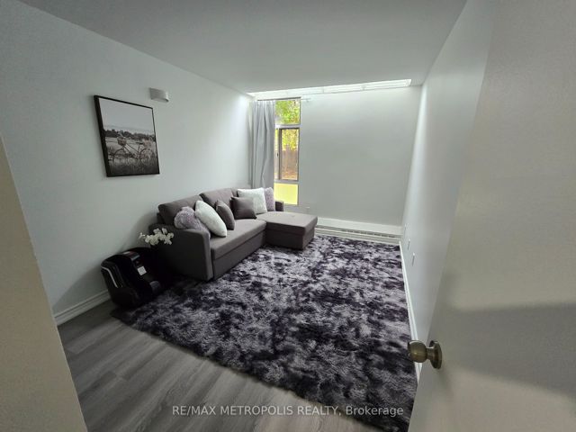 107 - 1701 Mccowan Rd