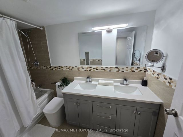 107 - 1701 Mccowan Rd