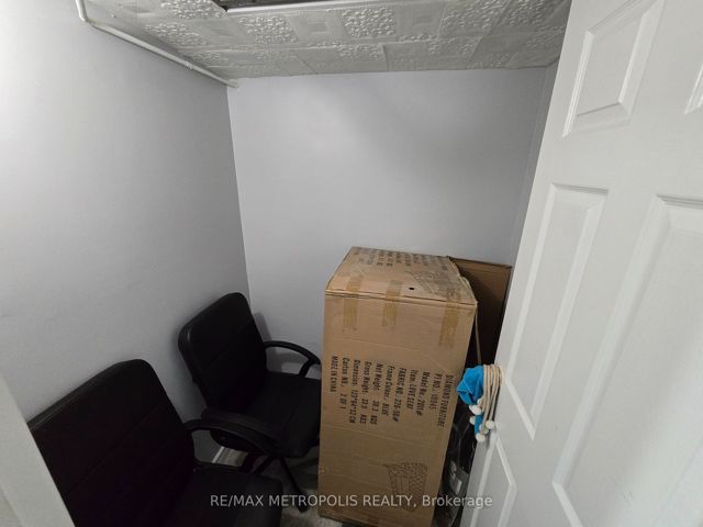 107 - 1701 Mccowan Rd