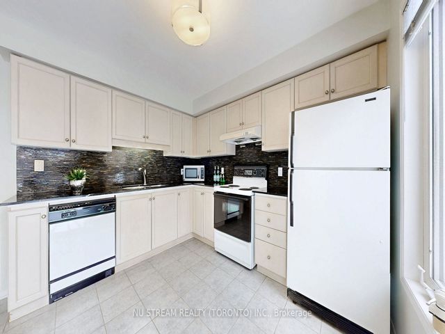 202 - 29 Rosebank Dr W