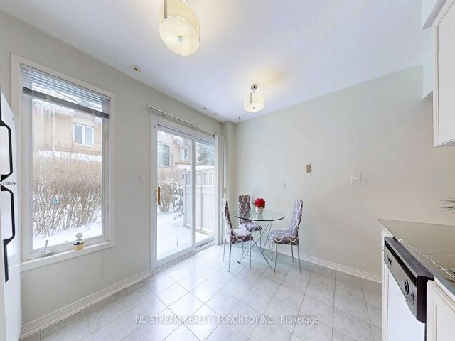 202 - 29 Rosebank Dr W