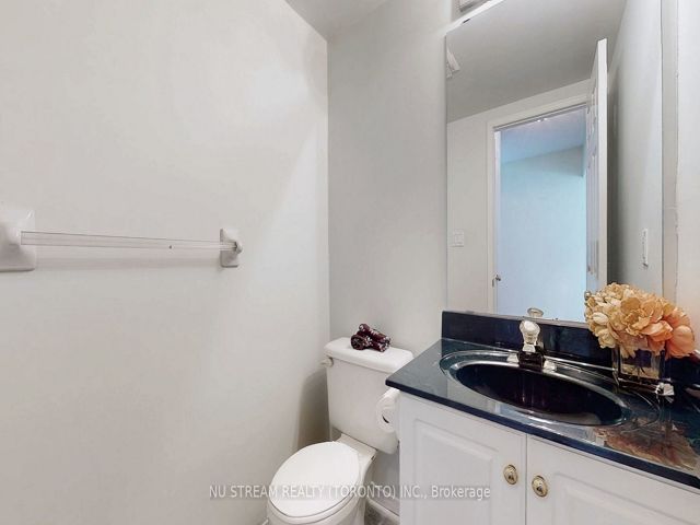 202 - 29 Rosebank Dr W
