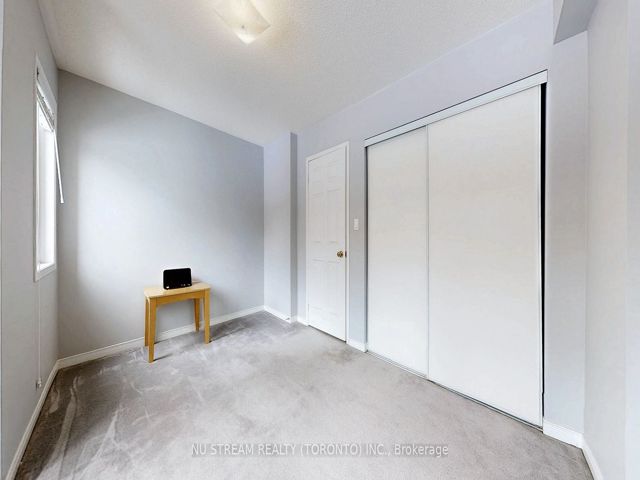 202 - 29 Rosebank Dr W