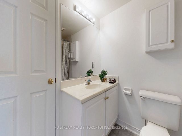 202 - 29 Rosebank Dr W