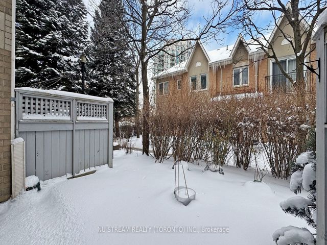 202 - 29 Rosebank Dr W