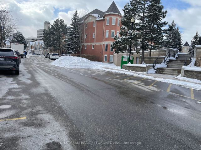 202 - 29 Rosebank Dr W