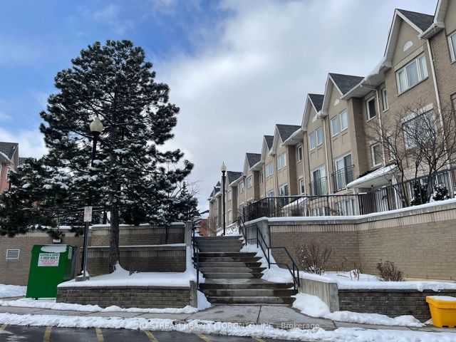 202 - 29 Rosebank Dr W