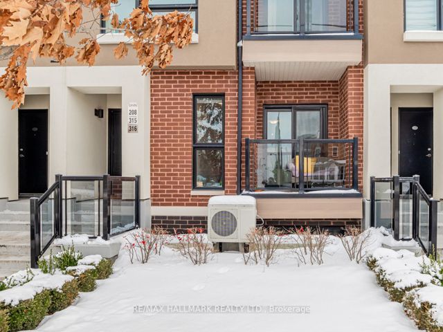 208 - 8835 Sheppard Ave E