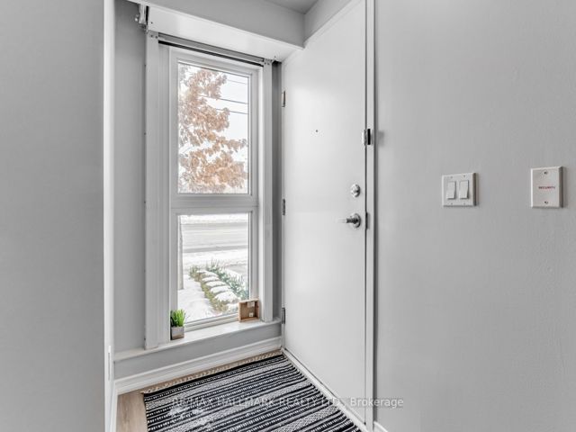 208 - 8835 Sheppard Ave E