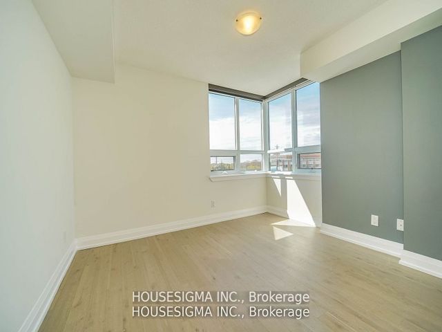 417 - 3520 Danforth Ave