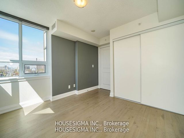 417 - 3520 Danforth Ave