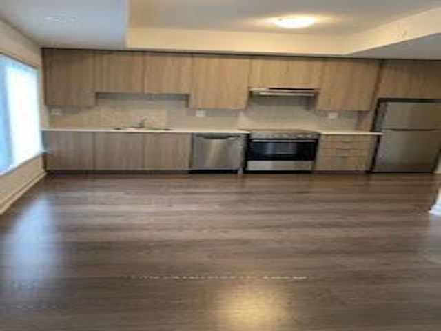 104 - 5155 Sheppard Ave