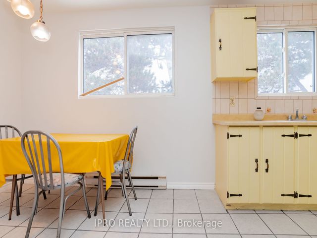 20 - 19 Celeste Dr