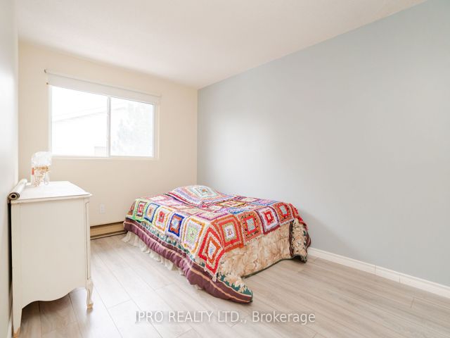 20 - 19 Celeste Dr