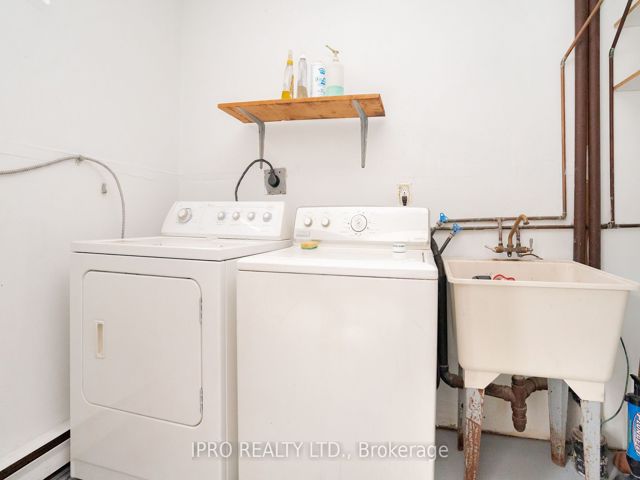 20 - 19 Celeste Dr