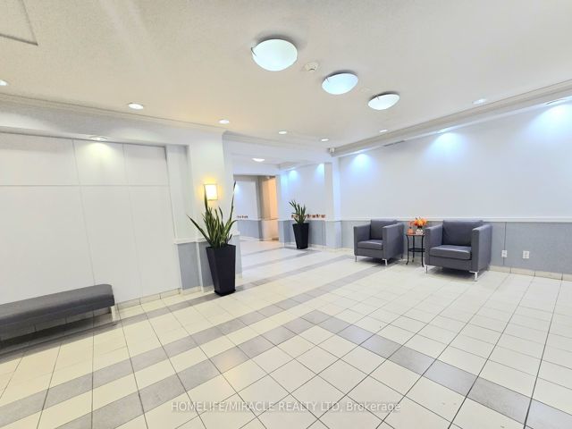 PH01 - 3650 Kingston Rd
