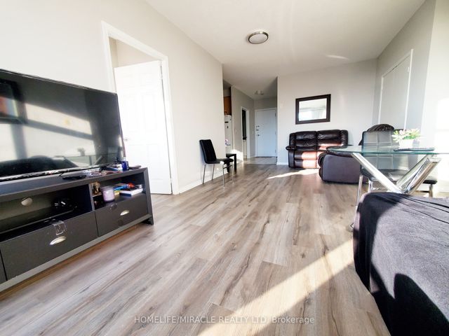 PH01 - 3650 Kingston Rd